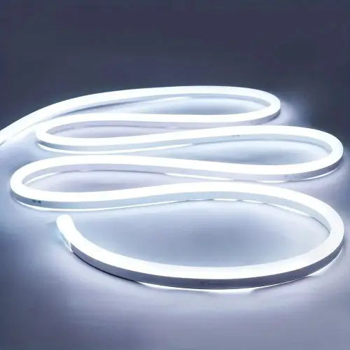 Ruban LED flexible en blanc pur, idéal pour la décoration intérieure, éclairage moderne et personnalisable - Pixel Deco