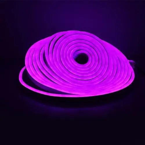 Ruban LED flexible en violet, idéal pour la décoration intérieure, éclairage moderne et personnalisable - Pixel Deco